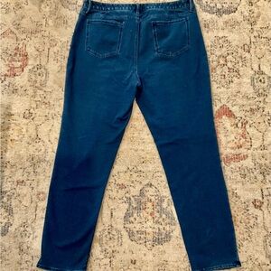 Chico's Zenergy Size 3  Wash Denim Jeans 14/16